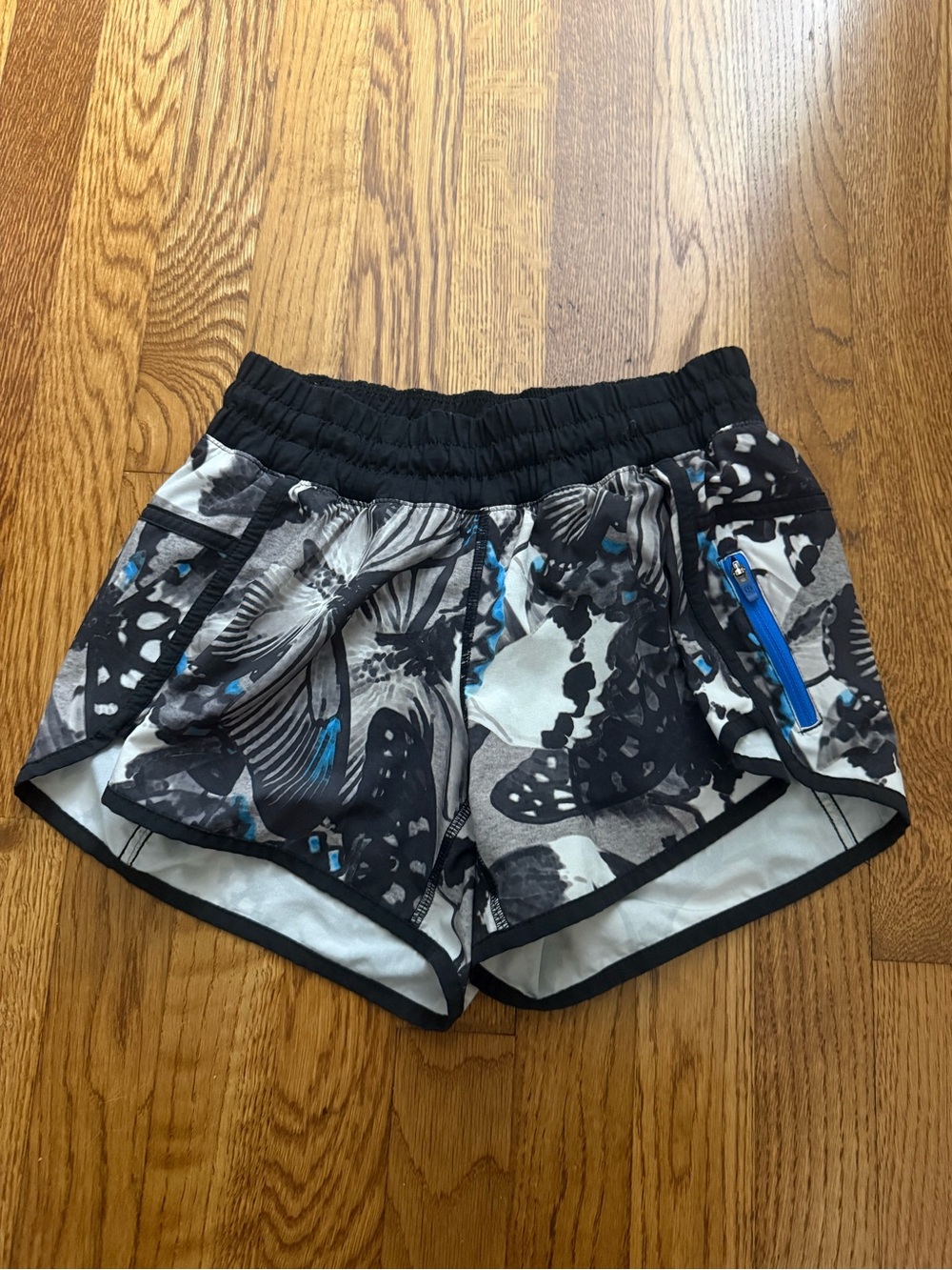 lululemon athletica Butterfly tracker shorts